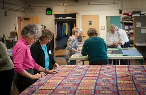 disaster-relief-quilting-our-savior-lutheran-church-0620